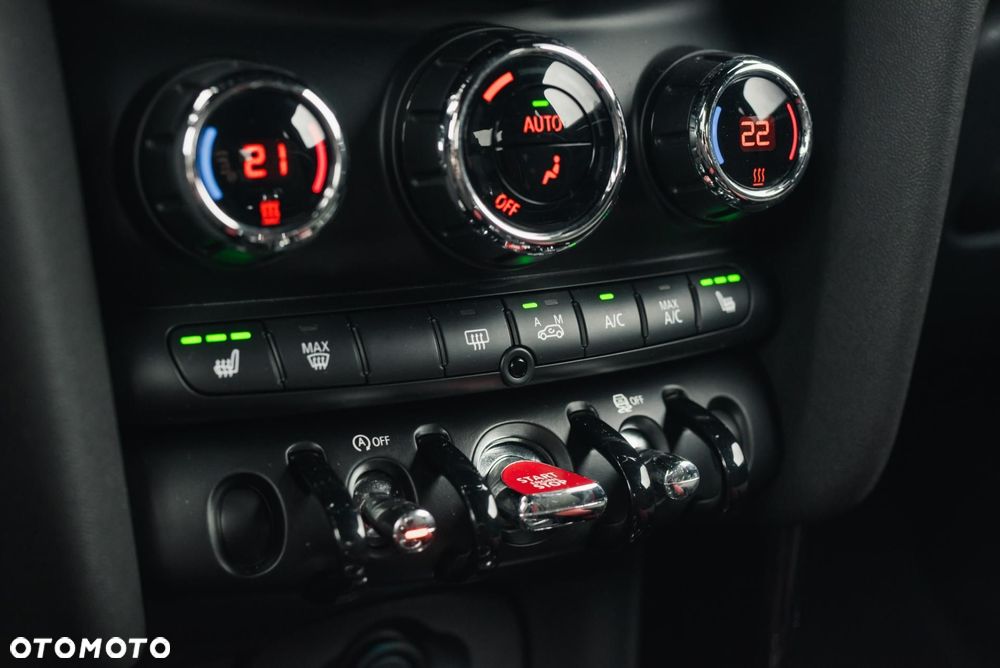 MINI John Cooper Works - 23