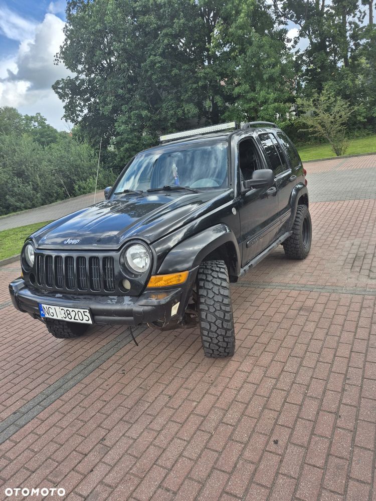 Jeep Liberty - 3