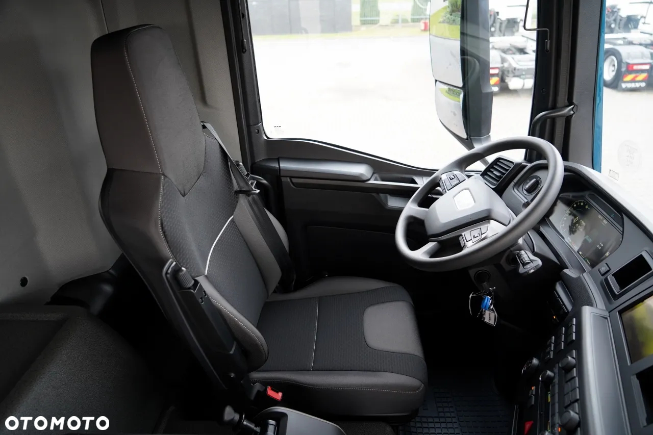 MAN TGS 41.480 / 8X8 / WYWROTKA / AUTOMAT / FABRYCZNIE NOWY / BARDZO BOGATE WYPOSAŻENIE / - 29