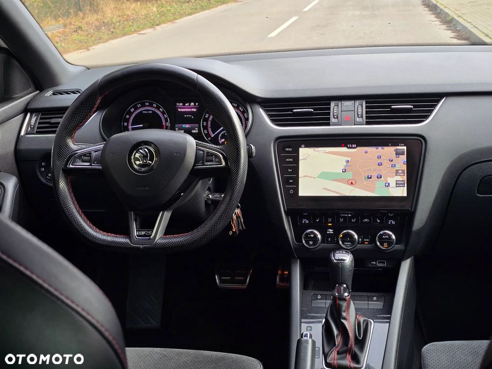 Skoda Octavia 2.0 TDI 4x4 DSG RS - 27