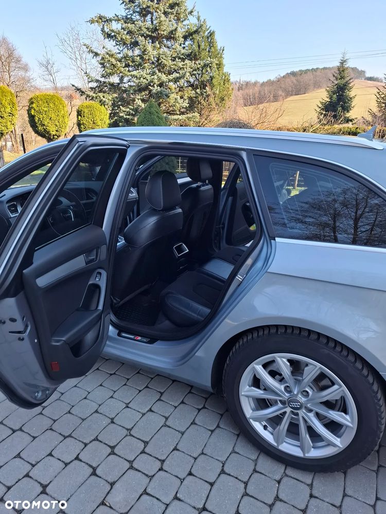 Audi A4 Avant 2.0 TDI e DPF S line Sportpaket - 22