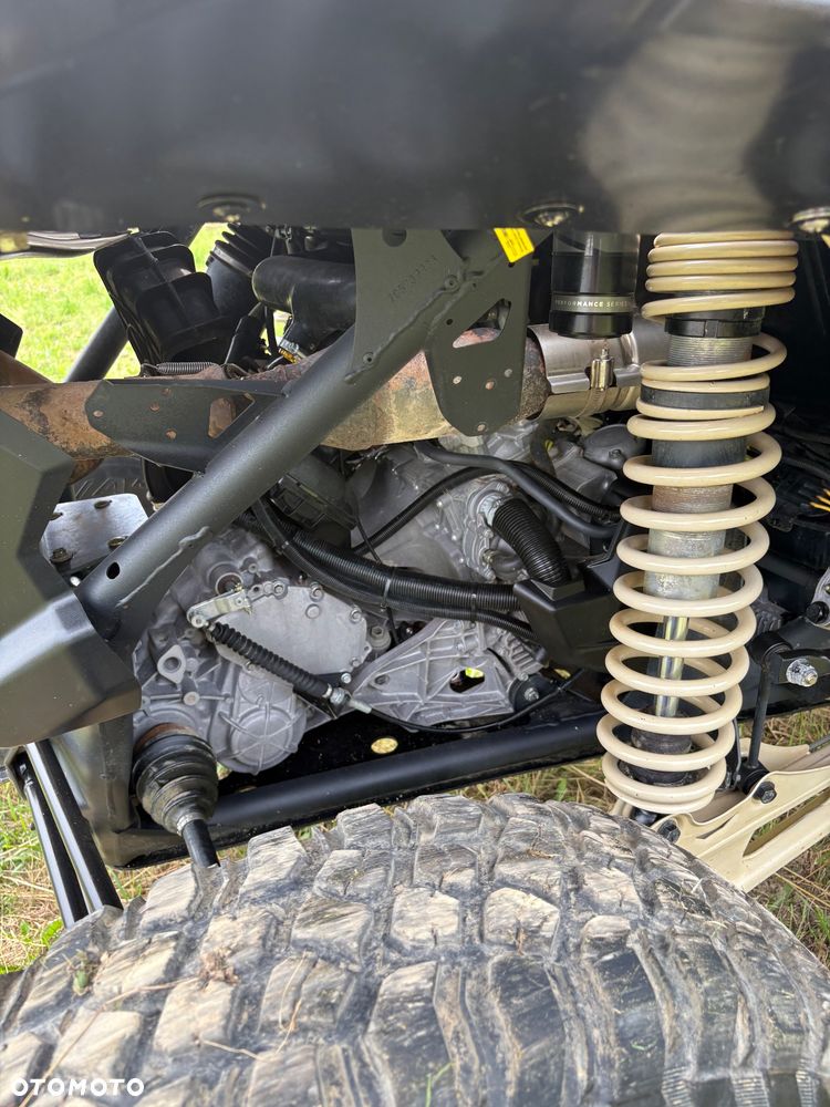 Can-Am Maverick - 18