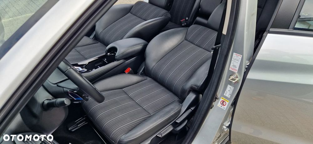 Honda HR-V 1.5 i-VTEC CVT Executive - 17