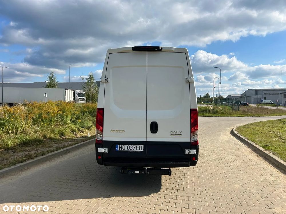 Iveco Daily 35S18 - 11