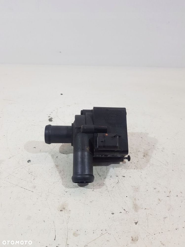 POMPA WODY 059121012A TOUAREG AUDI A8 Q7 4.2TDI - 5