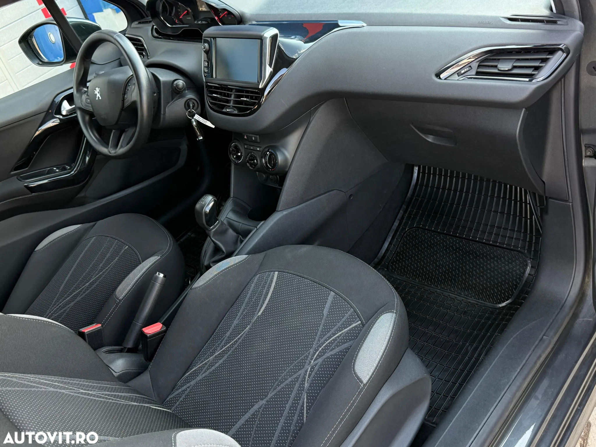 Peugeot 208 1.2 VTi Access - 7