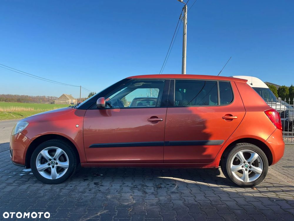 Skoda Fabia 1.4 16V Active Plus - 5