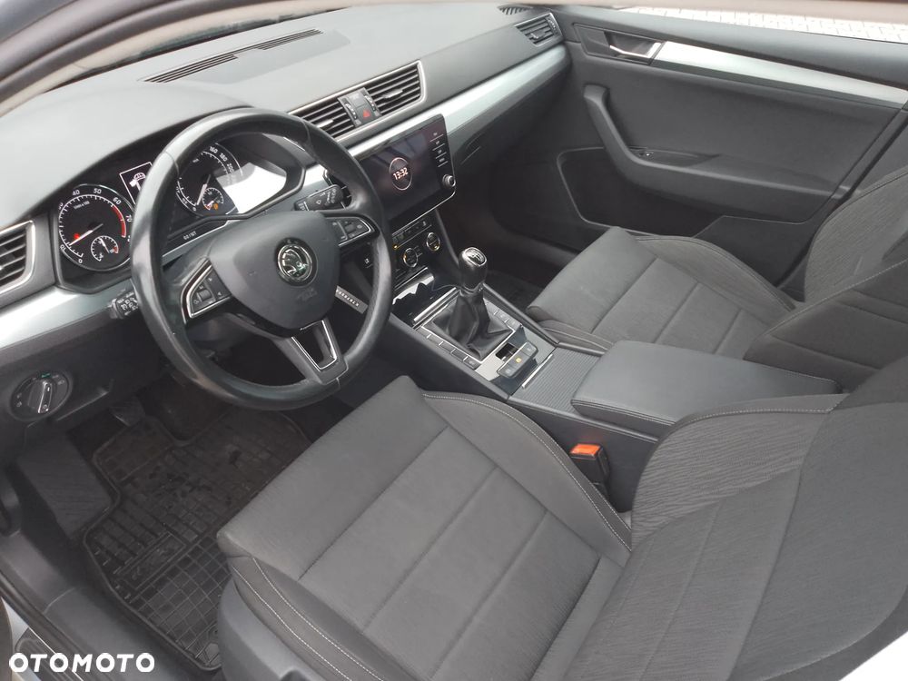 Skoda Superb 1.5 TSI ACT Ambition - 18