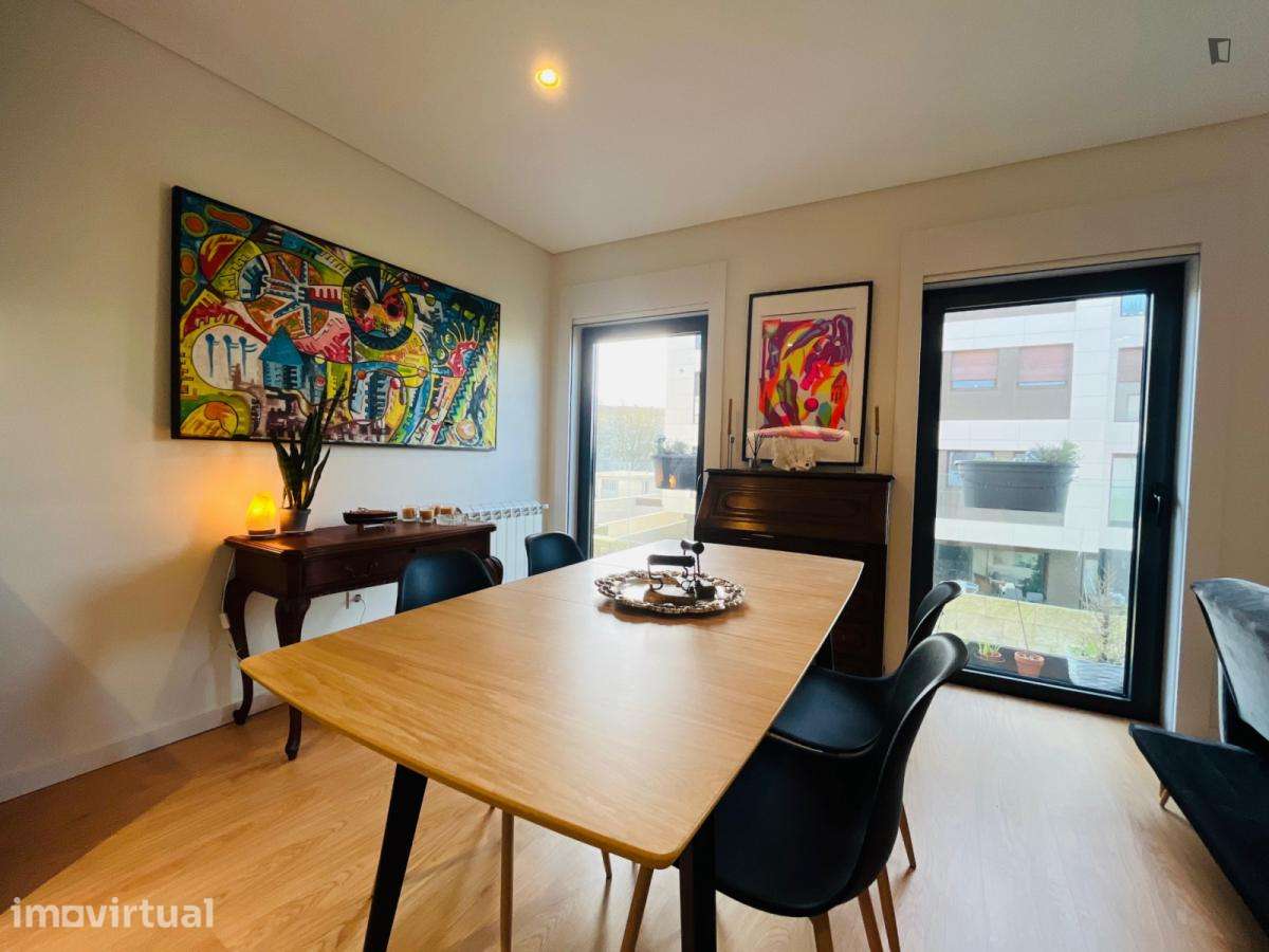 Apartamento com 1 quartos - localizado em Ramalde Porto - Grande imagem: 2/30