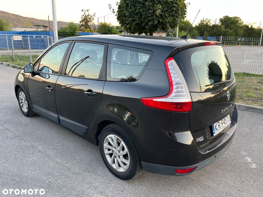 Renault Grand Scenic - 6