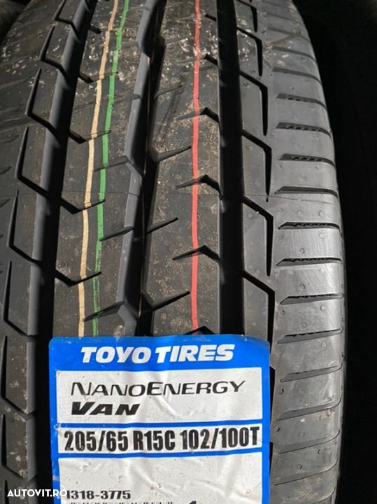 vand anvelope 205/65/15c toyo de vară noi - 3