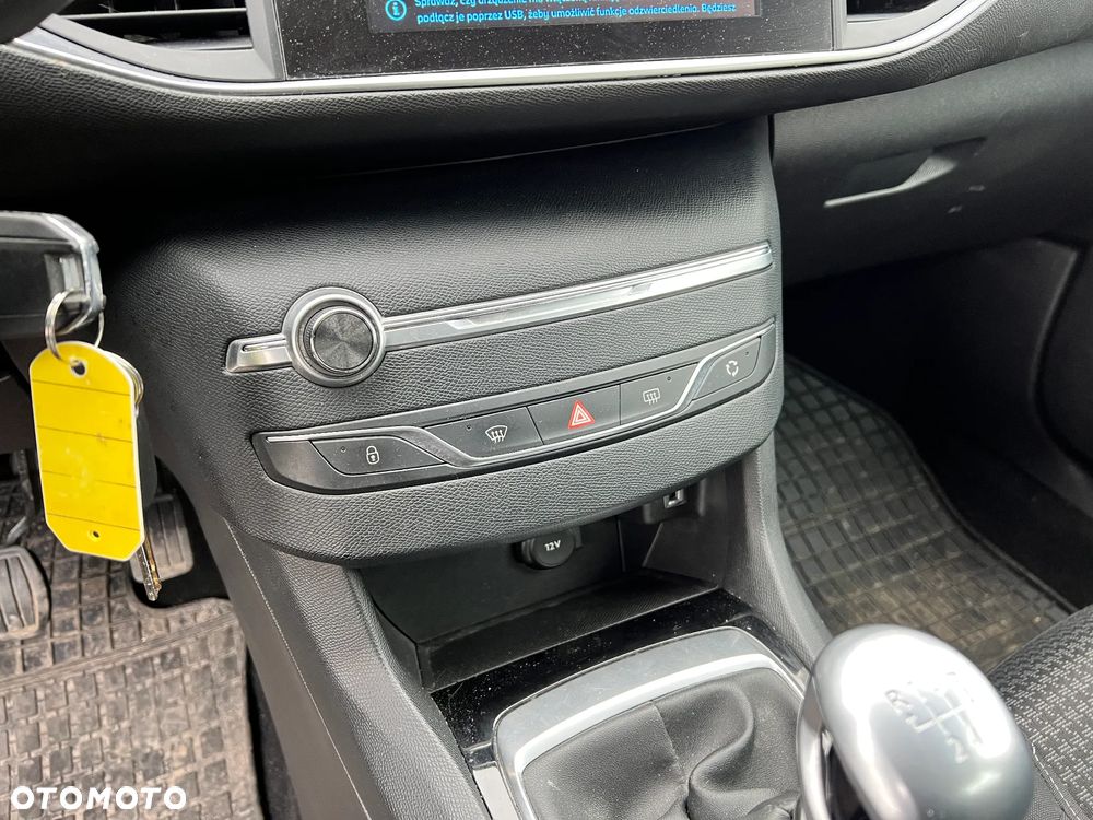 Peugeot 308 - 15