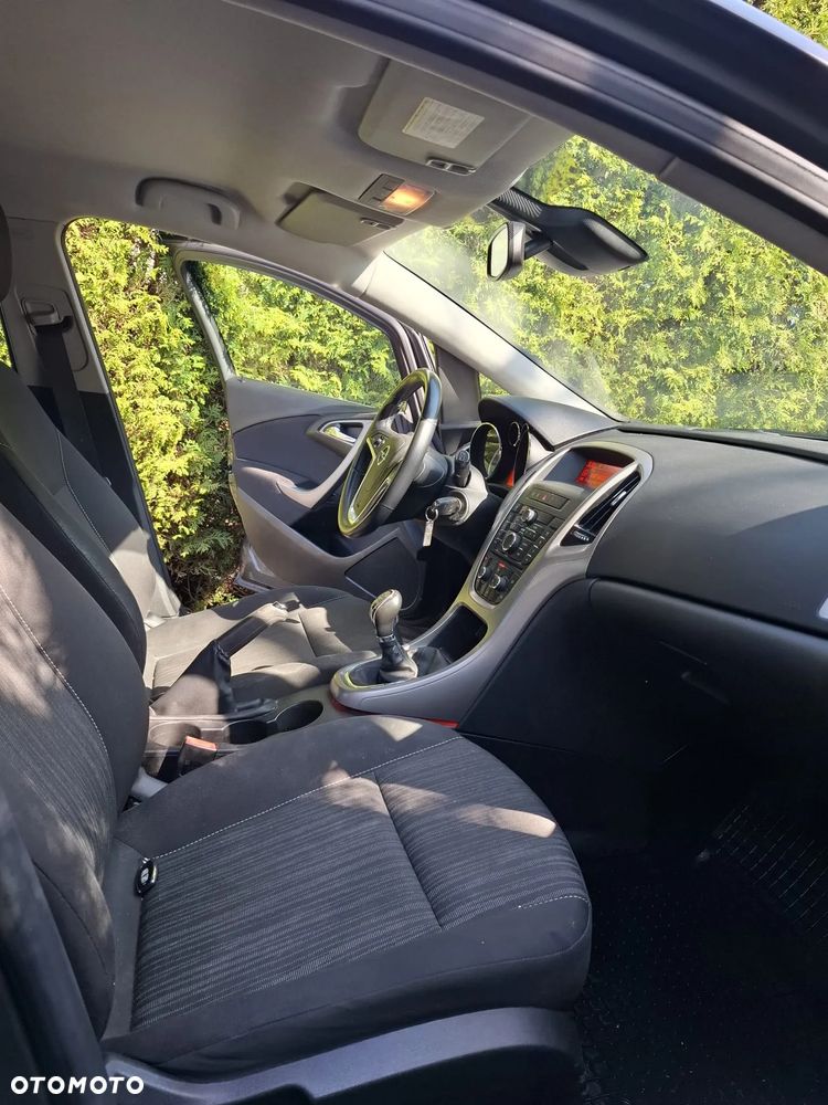 Opel Astra 1.3 CDTI DPF EcoFLEX Start/Stop Active - 6
