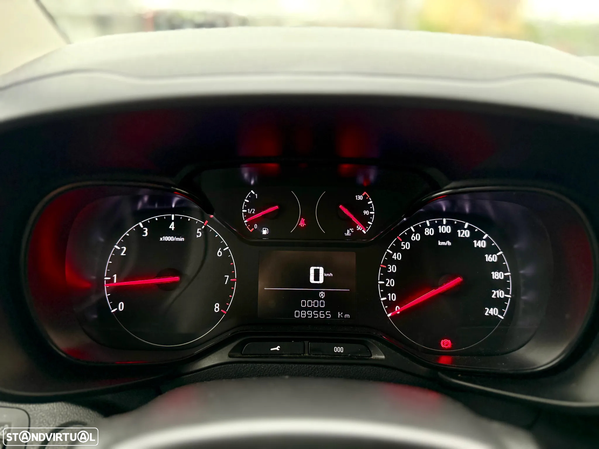 Opel Combo 1.5 D L1 Confort 102Cv | CARPLAY | IVA DEDUTÍVEL - 19