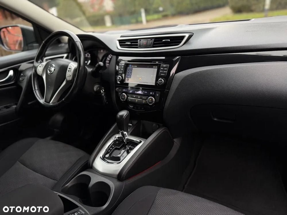 Nissan Qashqai 1.2 DIG-T Xtronic TEKNA - 31