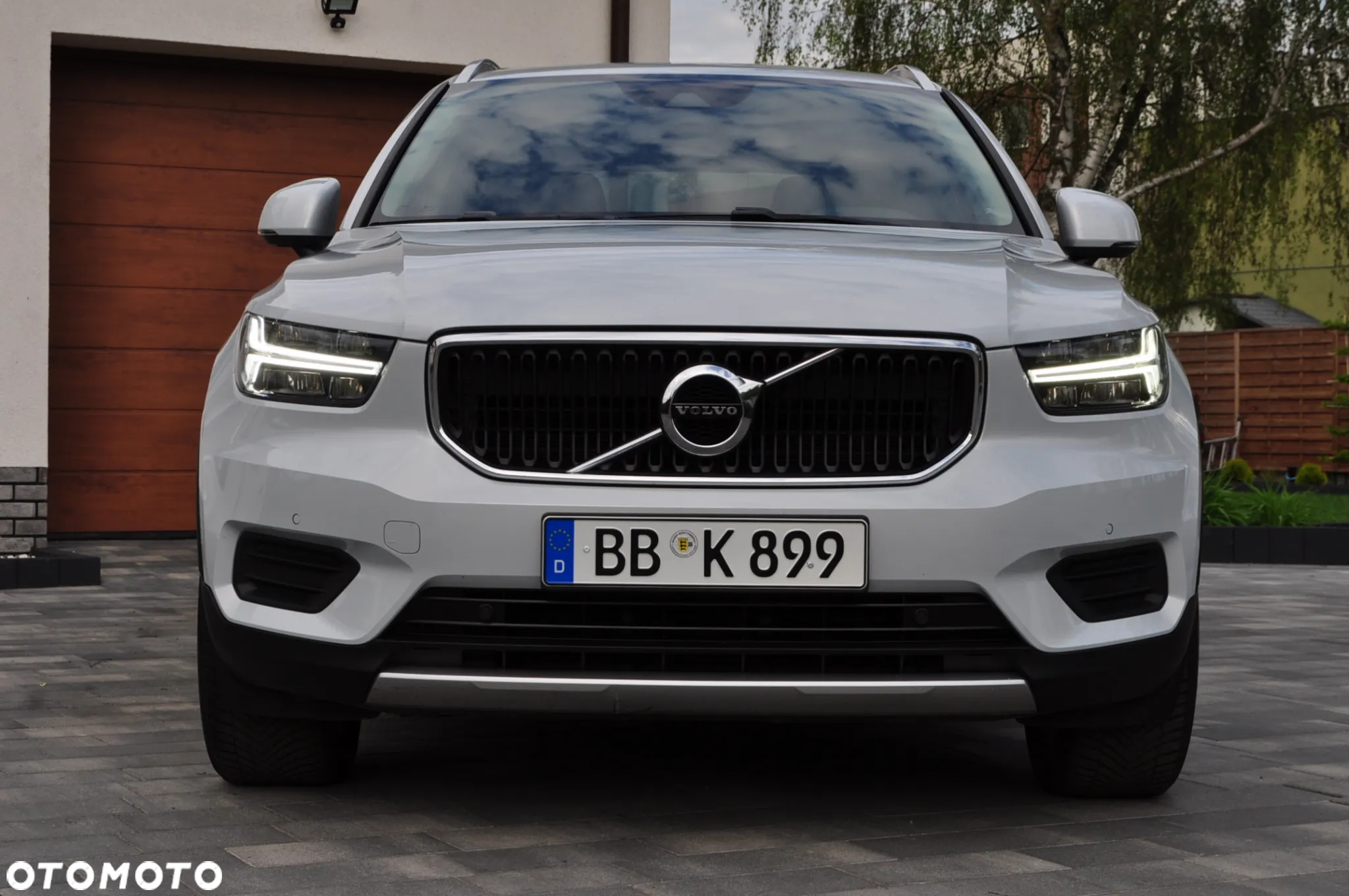 Volvo XC 40 D3 AWD Momentum Pro - 2