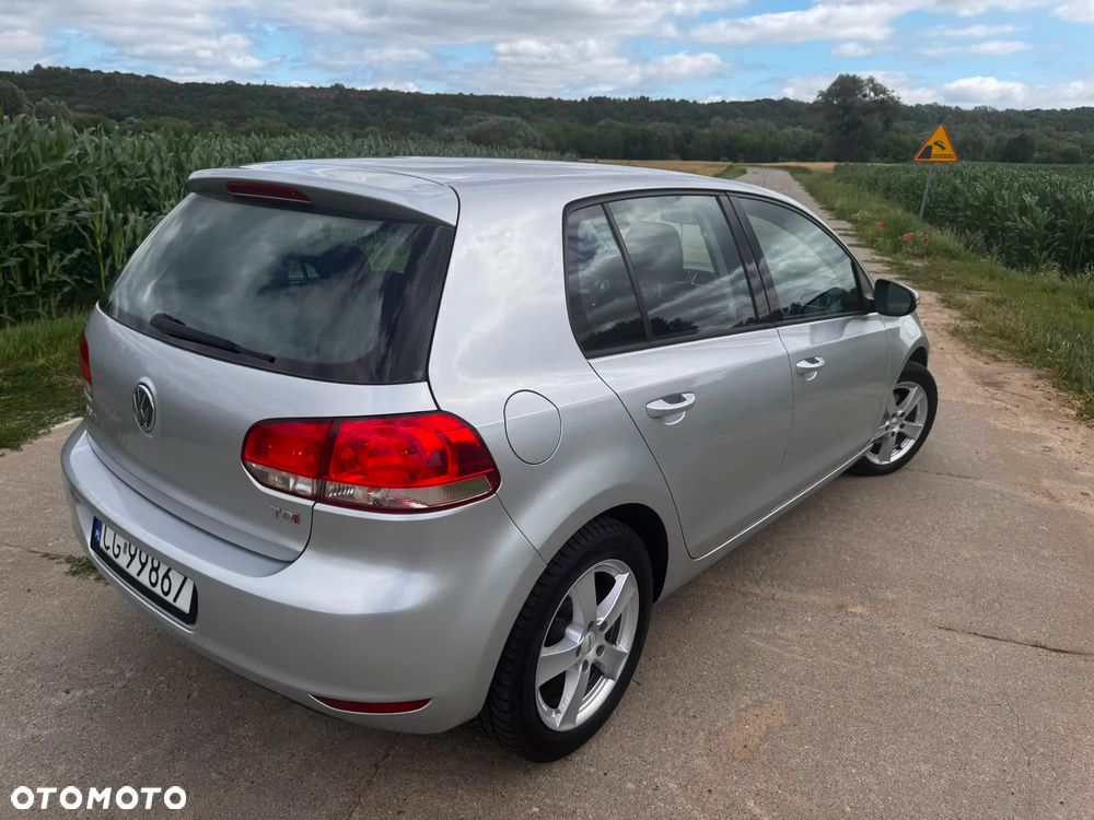 Volkswagen Golf - 12