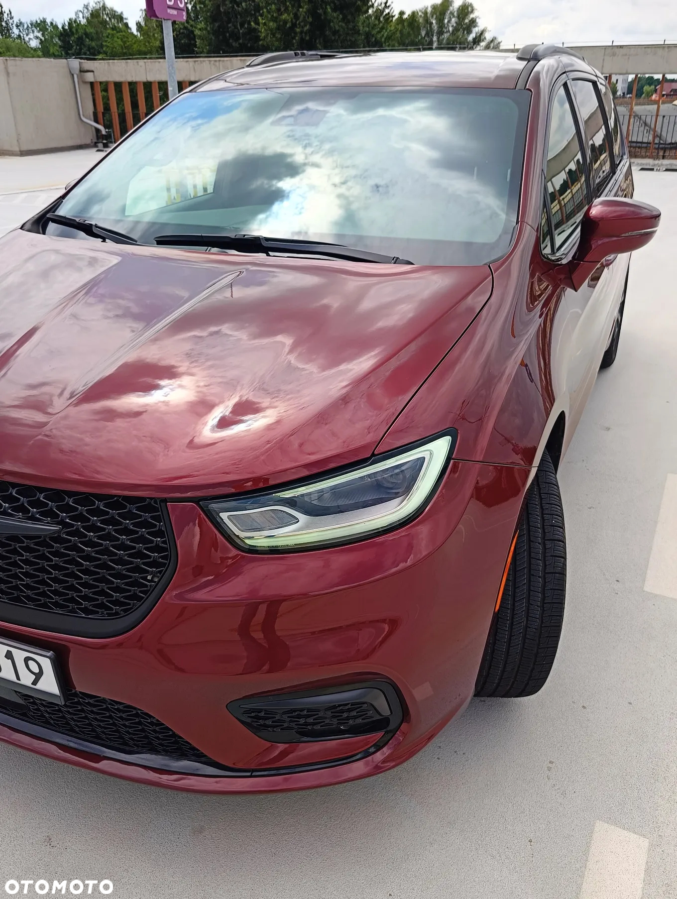 Chrysler Pacifica - 6