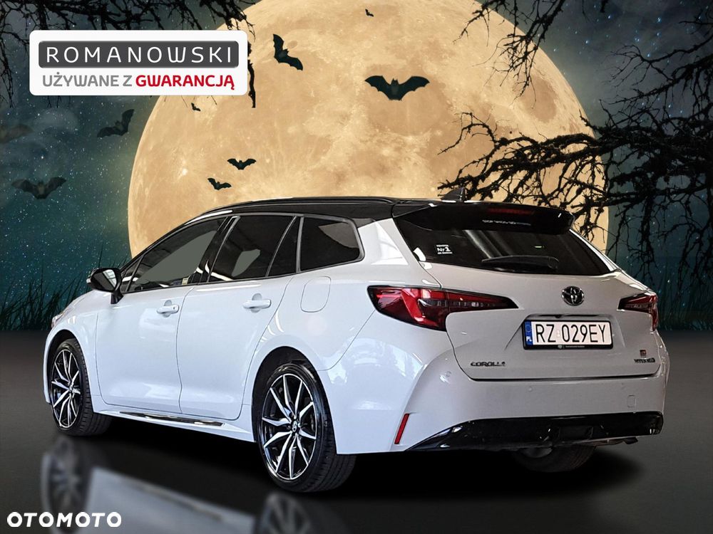 Toyota Corolla 2.0 Hybrid GR Sport Dynamic - 3