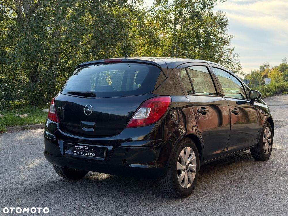 Opel Corsa 1.2 16V Innovation - 6