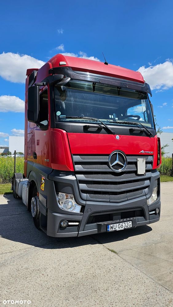 Mercedes-Benz Actros - 18