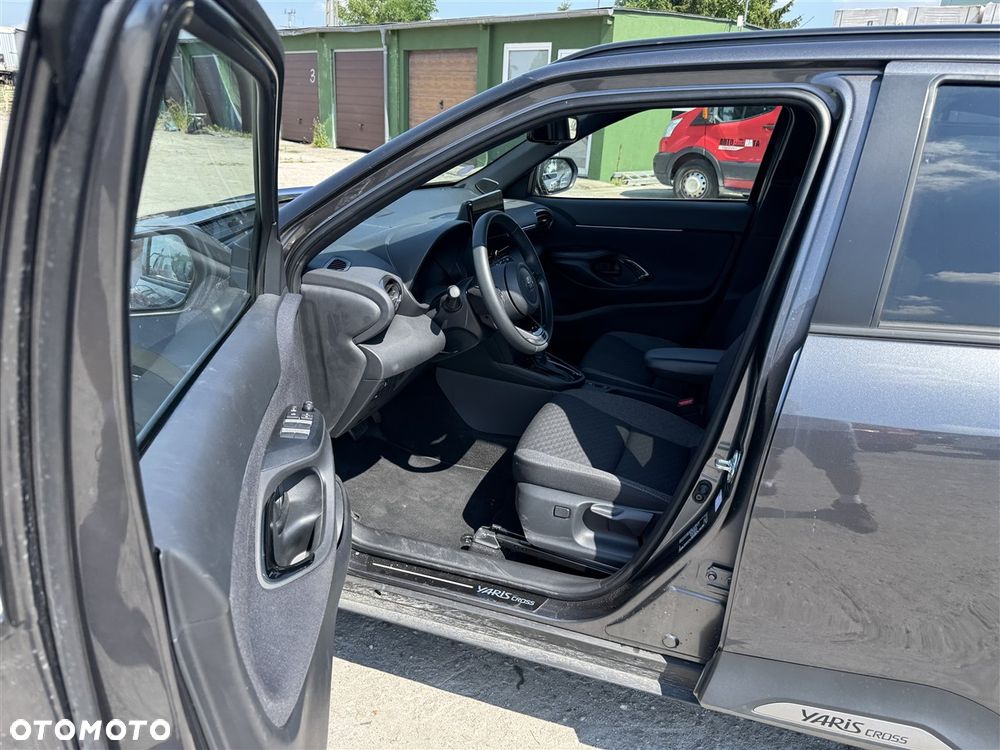 Toyota Yaris Cross - 20
