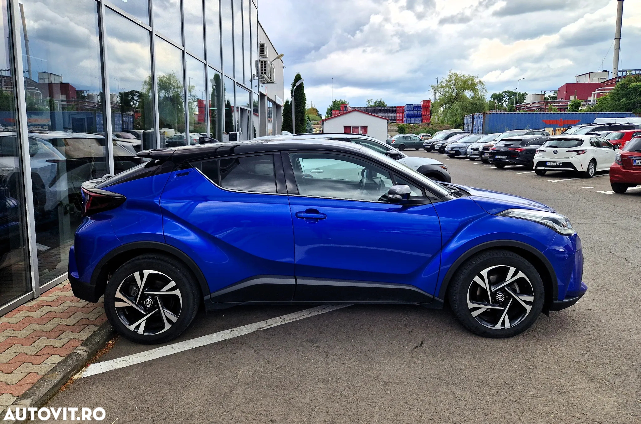 Toyota C-HR 1.8 HSD 122 CP 4x2 CVT C-ult Style bi-tone - 4