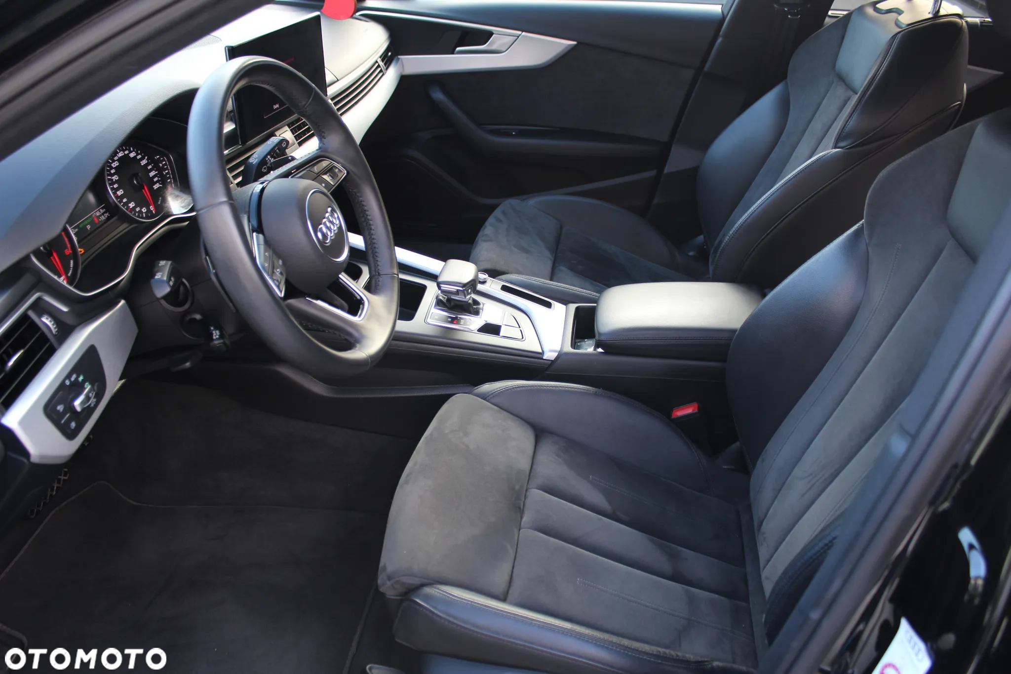 Audi A4 40 TDI Advanced S tronic - 11