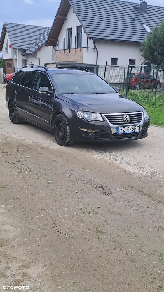 Volkswagen Passat 2.0 TDI DPF Highline DSG - 1