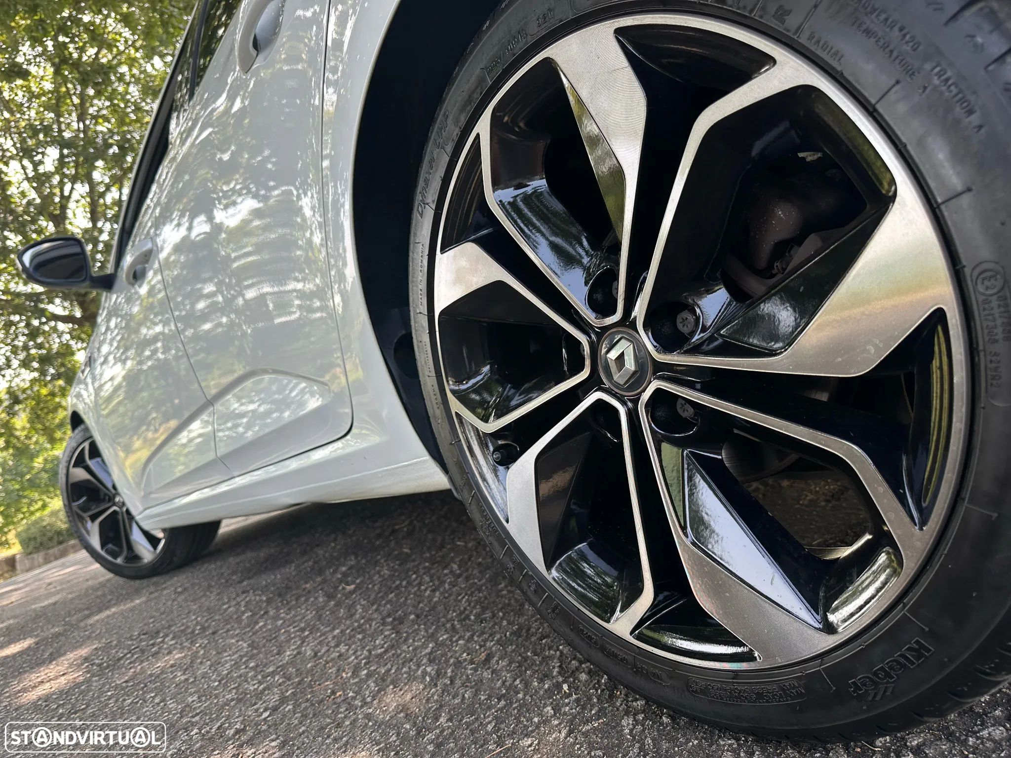Renault Mégane 1.2 TCE GT Line EDC J18 - 7