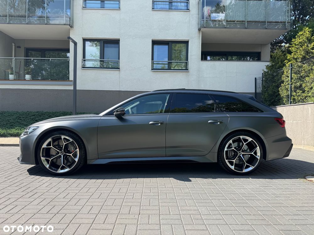 Audi RS6 Avant - 2