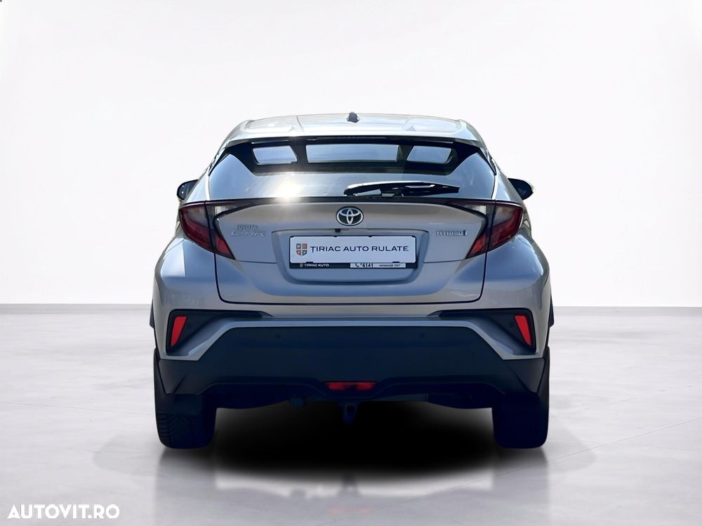 Toyota C-HR - 6