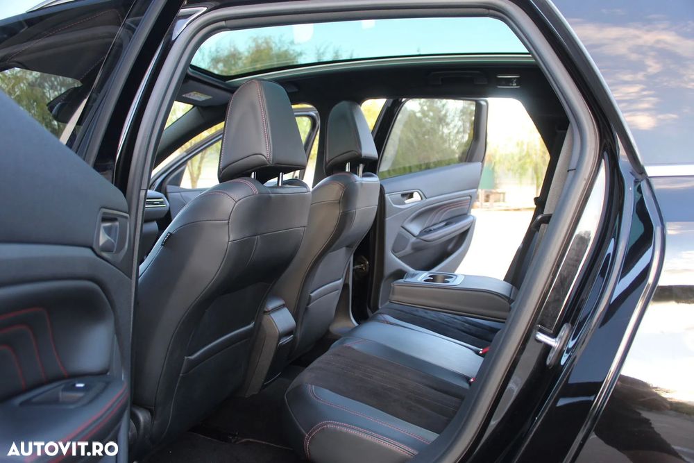 Peugeot 308 BlueHDi FAP 150 Stop&Start GT-Line Edition - 13