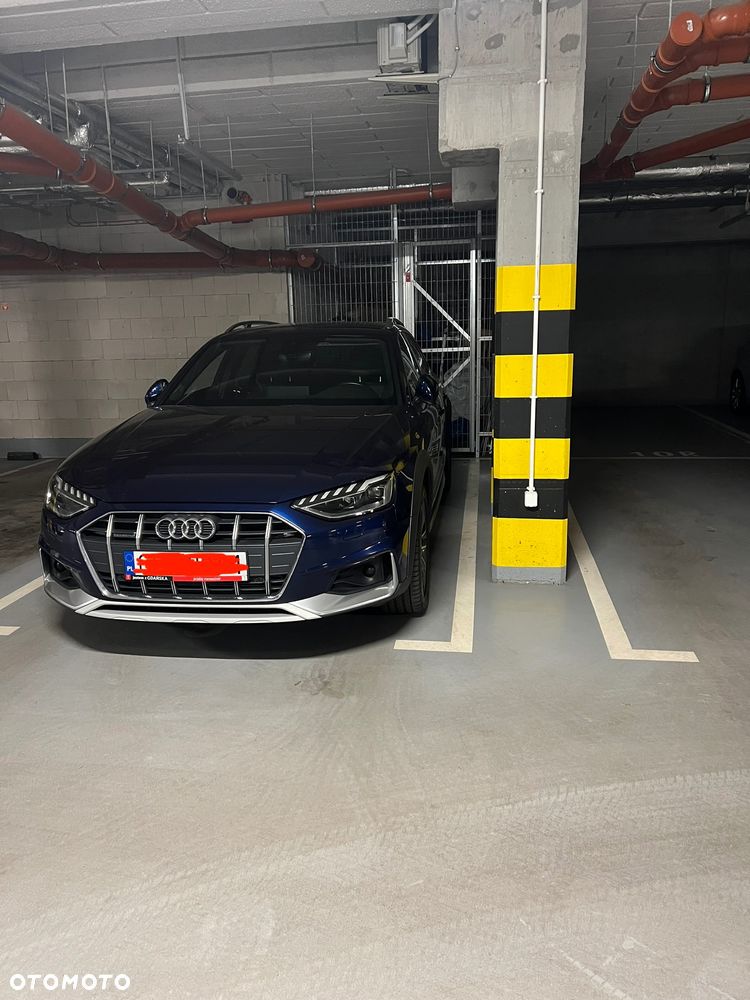 Audi A4 Allroad - 11