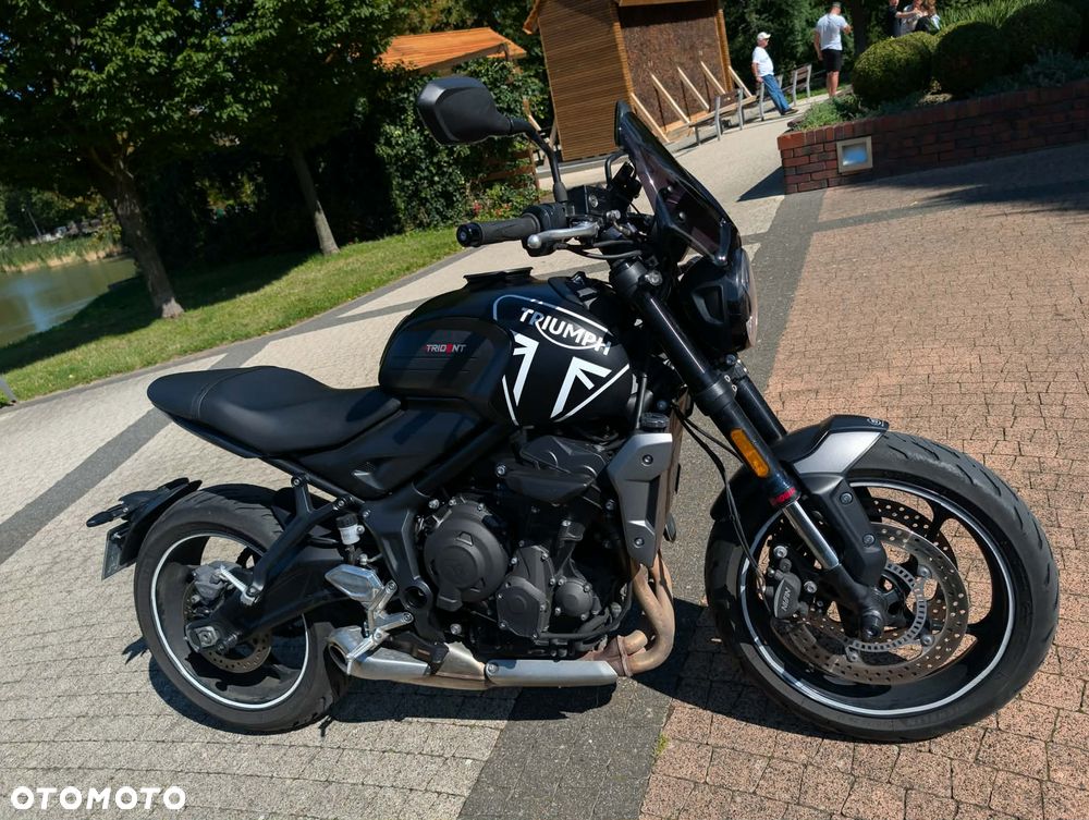 Triumph Trident - 2