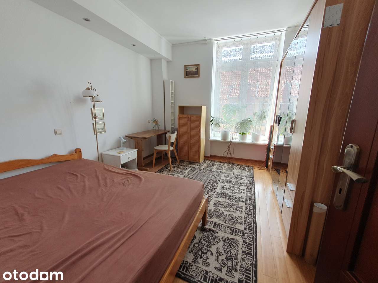 Mieszkanie ul. Długa na wynajem / Apartment on Dluga street for rent