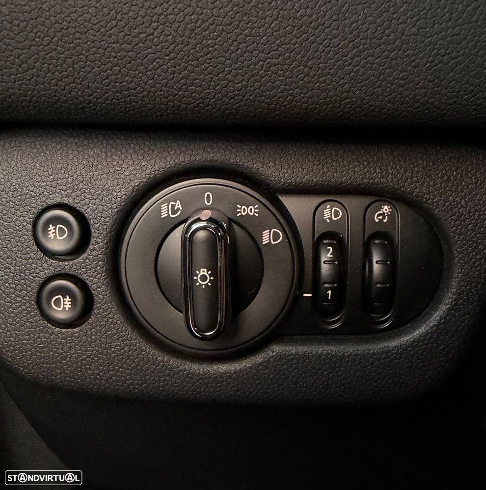 MINI Clubman Cooper S Premium Final Edition Auto - 43