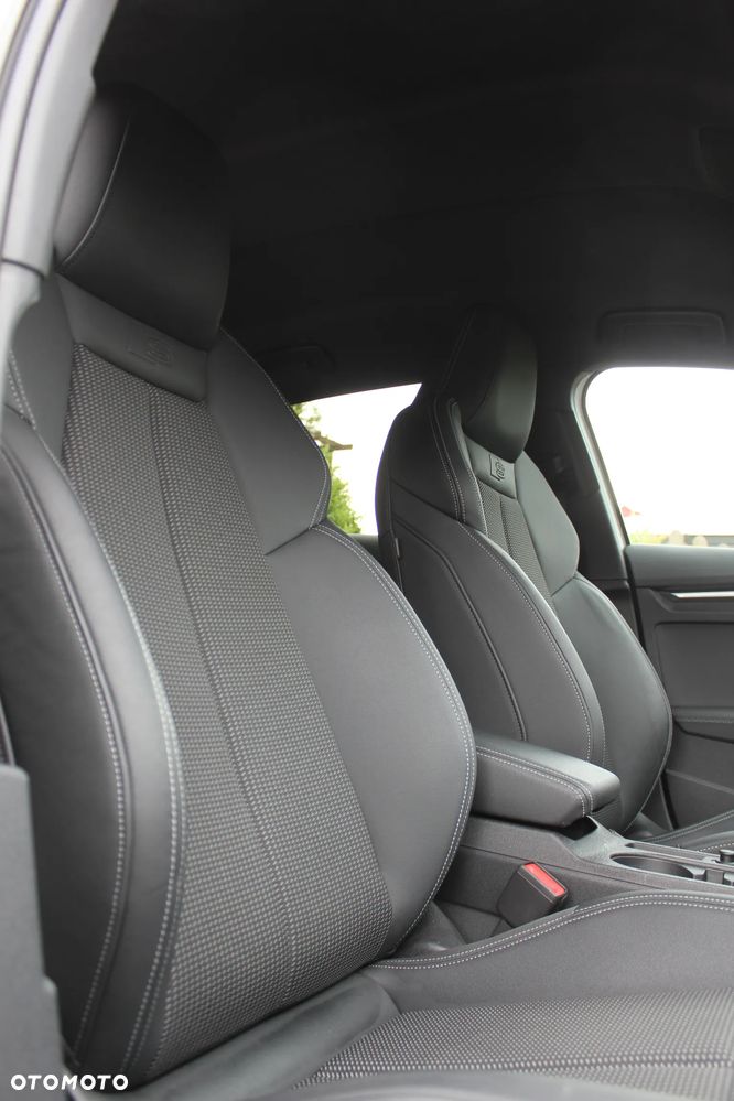 Audi A3 Sportback 35 TDI S tronic S line - 19