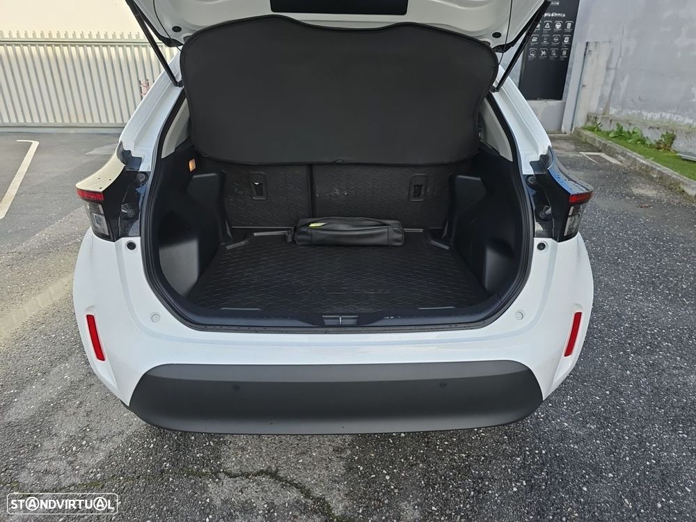 Toyota Yaris Cross 1.5 HDF Comfort Plus - 25