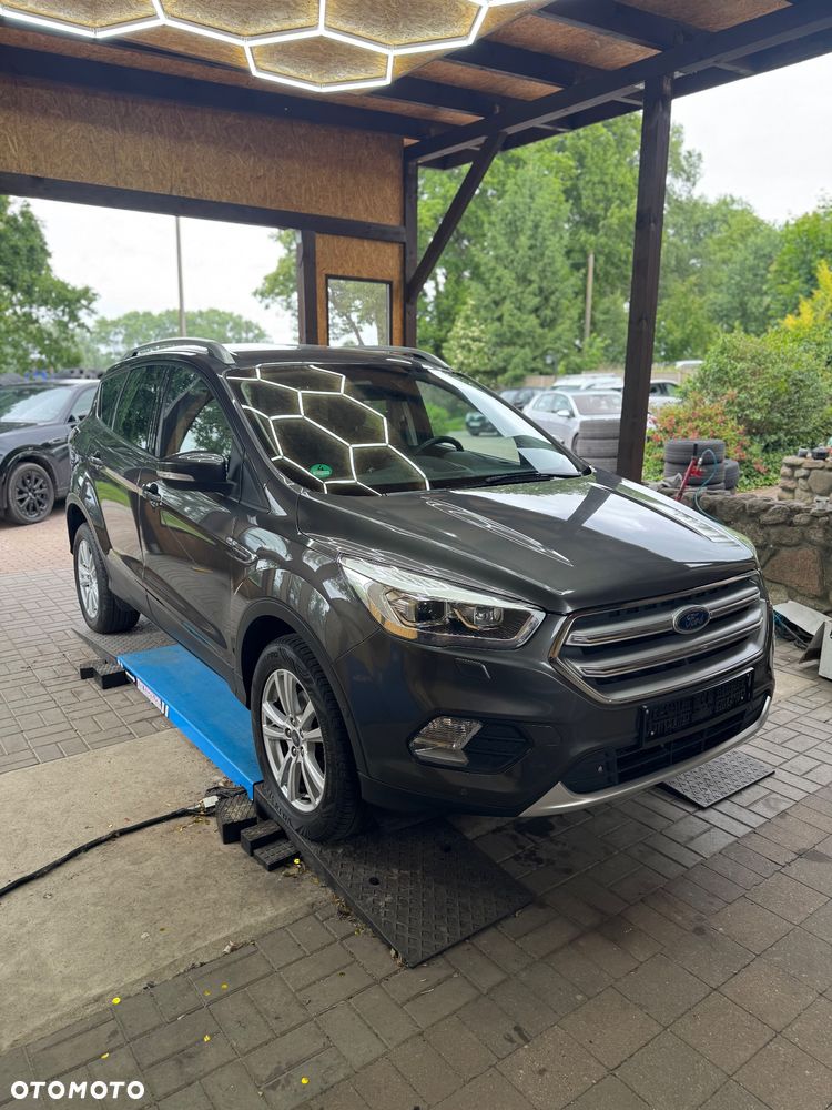 Ford Kuga 1.5 EcoBoost FWD Titanium ASS MMT6 - 2