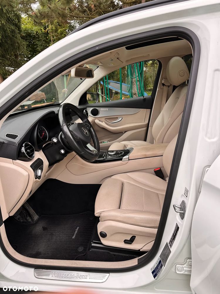 Mercedes-Benz GLC 220 d 4-Matic - 13