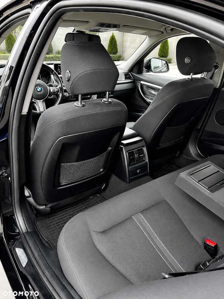 BMW Seria 3 335d xDrive Sport Line Sport - 4