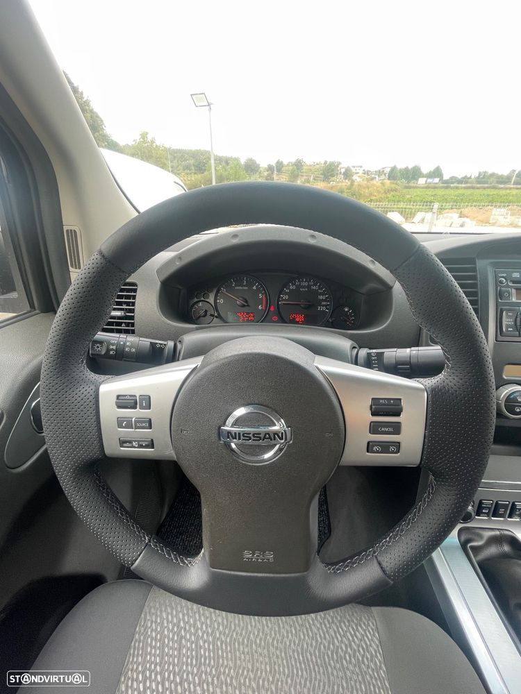Nissan Navara 2.5 dCi CD LE 4WD - 8