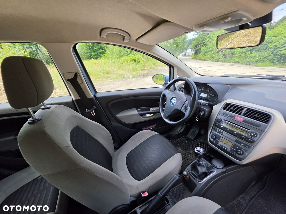 Fiat Grande Punto - 7