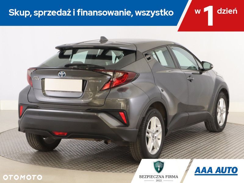 Toyota C-HR - 7