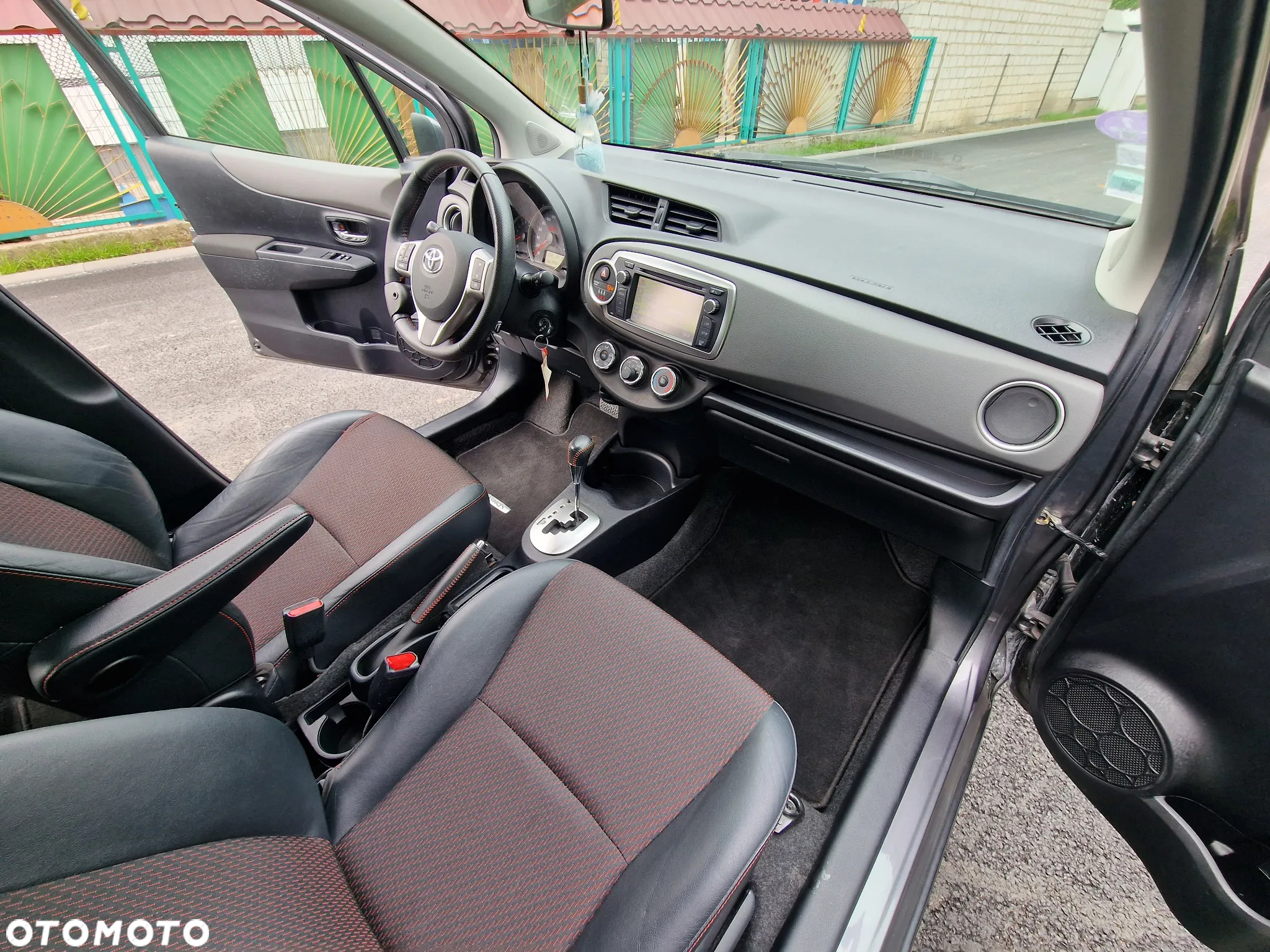 Toyota Yaris 1.33 Sol MM - 12