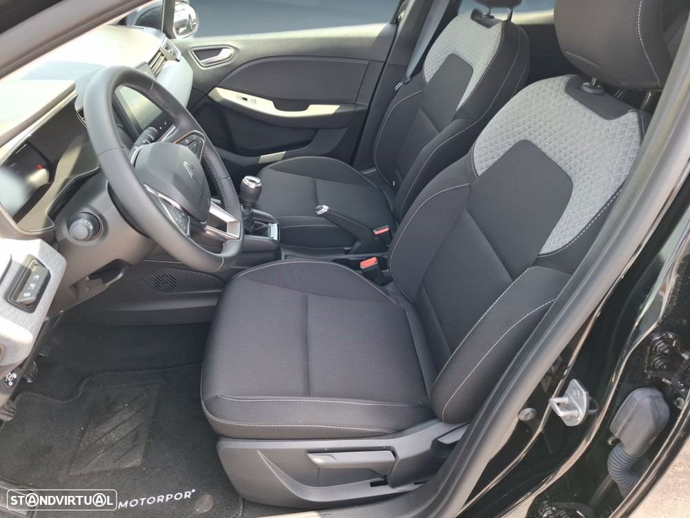 Renault Clio 1.0 TCe Evolution Bi-Fuel - 11