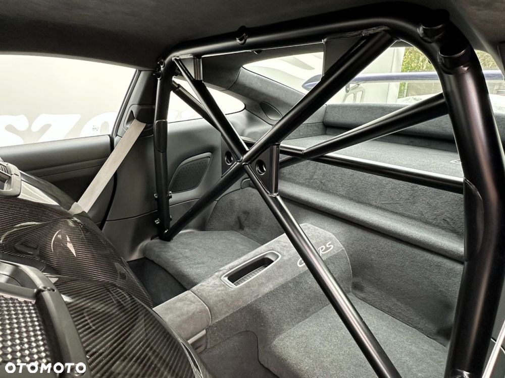 Porsche 911 - 33