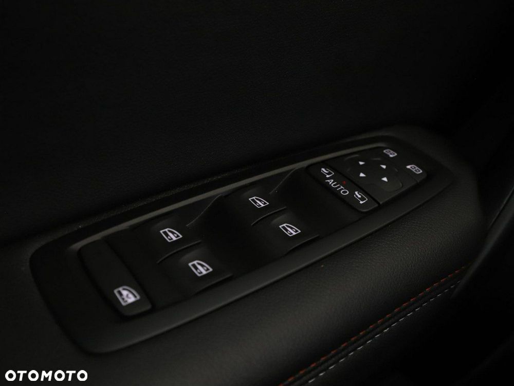 Renault Megane 1.6 E-TECH Plug-In R.S Line - 37