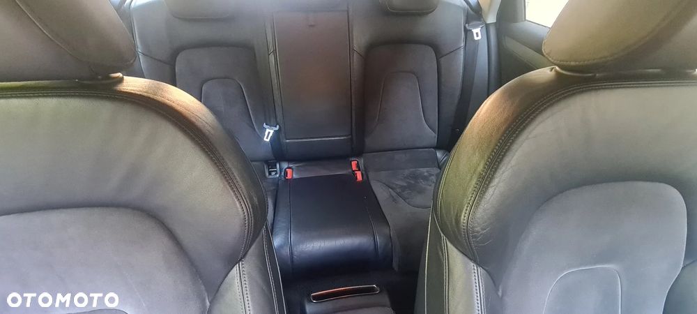 Audi A4 Avant 2.0 TDI - 7
